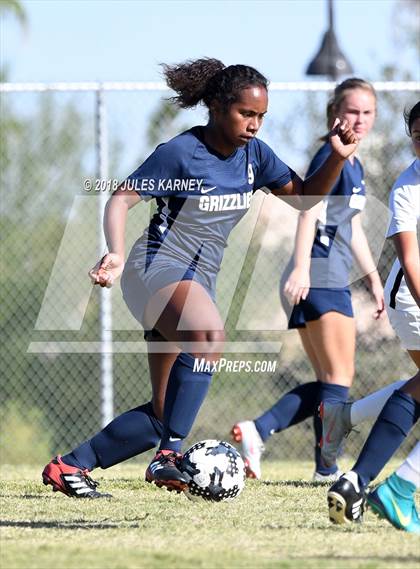 Thumbnail 1 in Green Valley vs Spring Valley photogallery.