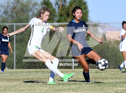 Thumbnail 1 in Green Valley vs Spring Valley photogallery.