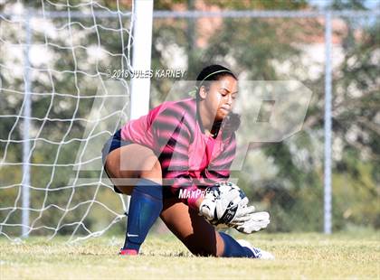 Thumbnail 3 in Green Valley vs Spring Valley photogallery.