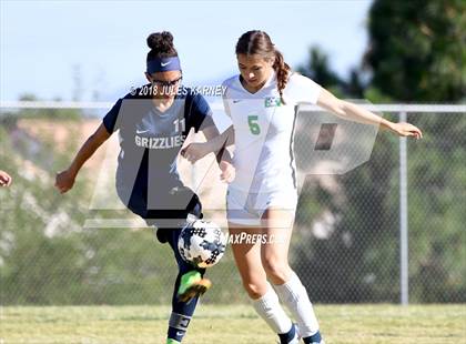 Thumbnail 2 in Green Valley vs Spring Valley photogallery.