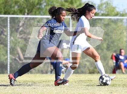 Thumbnail 2 in Green Valley vs Spring Valley photogallery.