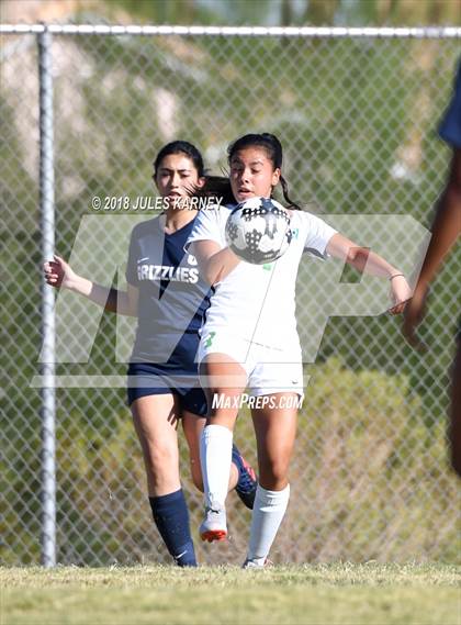 Thumbnail 1 in Green Valley vs Spring Valley photogallery.