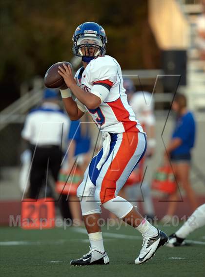 Thumbnail 3 in Westlake vs. Granite Bay (Battle for Veterans) photogallery.