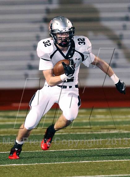 Thumbnail 3 in Ennis vs. Lovejoy (UIL 4A Area Playoff) photogallery.