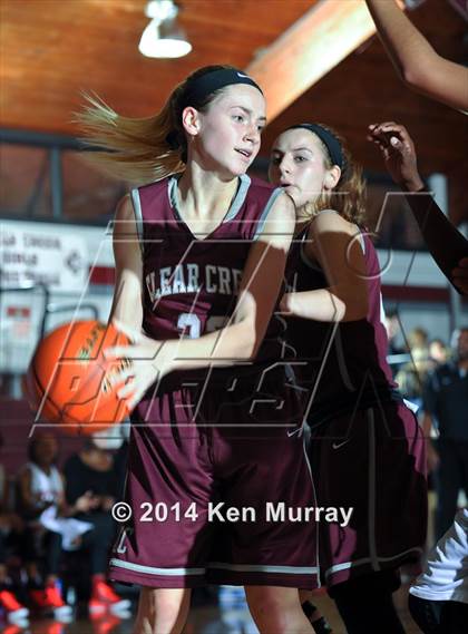 Thumbnail 1 in Bellaire vs. Clear Creek (Peggy Whitley Classic) photogallery.