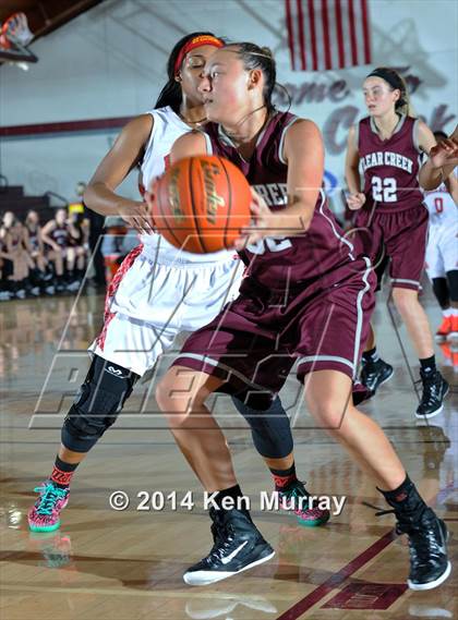 Thumbnail 3 in Bellaire vs. Clear Creek (Peggy Whitley Classic) photogallery.
