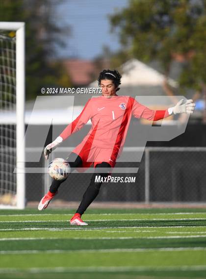 Thumbnail 3 in Crossroads @ Servite (CIF-SS Division 1 Semifinal) photogallery.