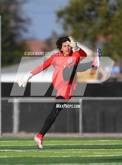 Thumbnail 2 in Crossroads @ Servite (CIF-SS Division 1 Semifinal) photogallery.
