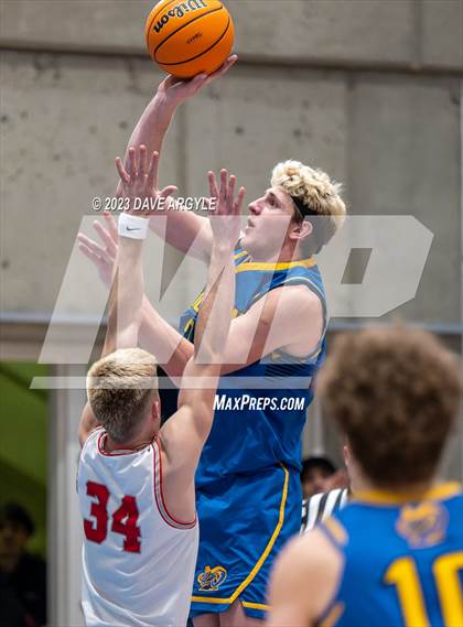 Thumbnail 2 in Parowan vs. Kanab (UHSAA 2A Final) photogallery.