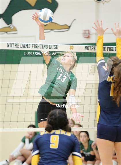 Thumbnail 1 in Oxford vs. Lake Orion photogallery.