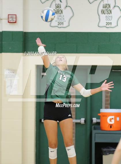 Thumbnail 1 in Oxford vs. Lake Orion photogallery.