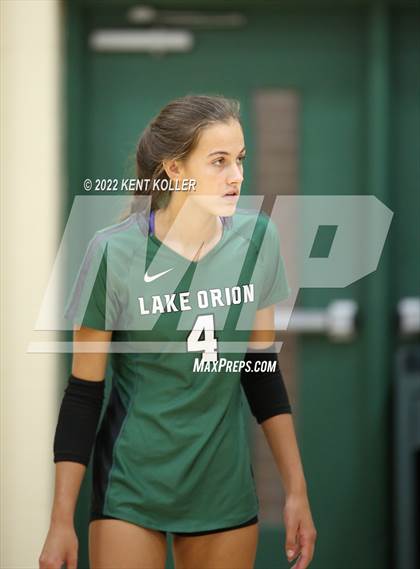 Thumbnail 3 in Oxford vs. Lake Orion photogallery.