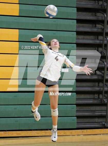Thumbnail 3 in Oxford vs. Lake Orion photogallery.