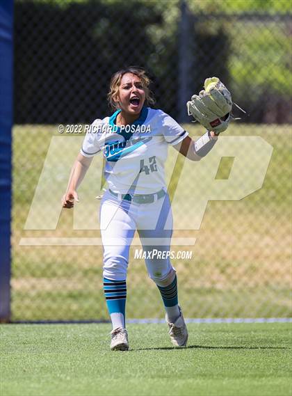 Thumbnail 1 in Mission Prep vs. Orange Cove (CIF CS Division IV Championship) photogallery.
