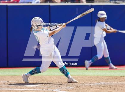 Thumbnail 3 in Mission Prep vs. Orange Cove (CIF CS Division IV Championship) photogallery.