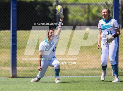 Thumbnail 3 in Mission Prep vs. Orange Cove (CIF CS Division IV Championship) photogallery.