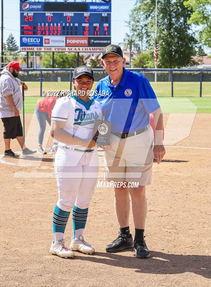 Thumbnail 3 in Mission Prep vs. Orange Cove (CIF CS Division IV Championship) photogallery.