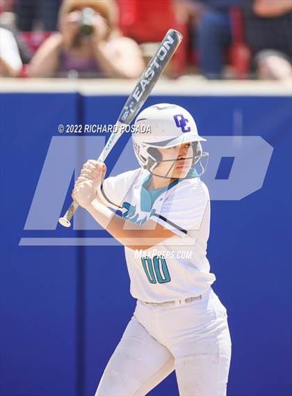Thumbnail 2 in Mission Prep vs. Orange Cove (CIF CS Division IV Championship) photogallery.
