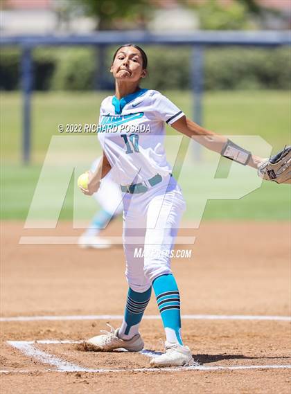 Thumbnail 1 in Mission Prep vs. Orange Cove (CIF CS Division IV Championship) photogallery.
