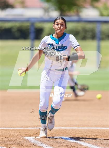 Thumbnail 3 in Mission Prep vs. Orange Cove (CIF CS Division IV Championship) photogallery.