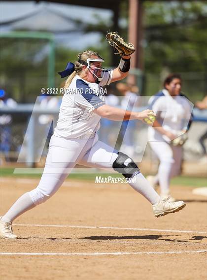 Thumbnail 3 in Mission Prep vs. Orange Cove (CIF CS Division IV Championship) photogallery.