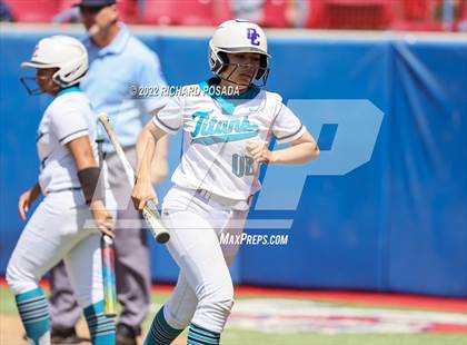 Thumbnail 2 in Mission Prep vs. Orange Cove (CIF CS Division IV Championship) photogallery.