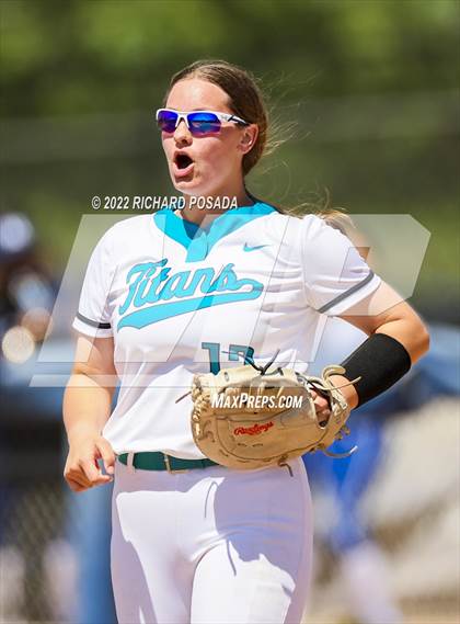 Thumbnail 3 in Mission Prep vs. Orange Cove (CIF CS Division IV Championship) photogallery.