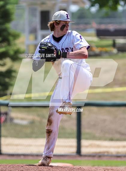 Thumbnail 1 in Clear Creek-Amana vs. Liberty @ Solon High School photogallery.