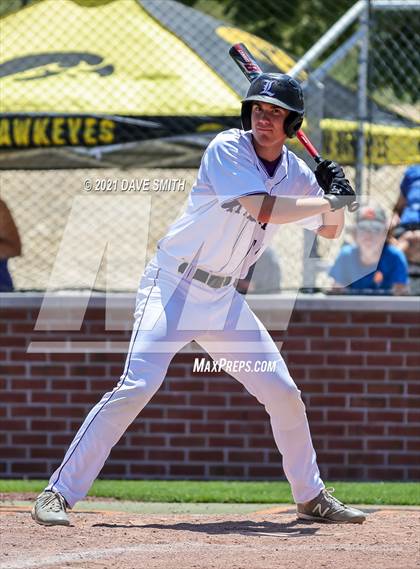 Thumbnail 2 in Clear Creek-Amana vs. Liberty @ Solon High School photogallery.