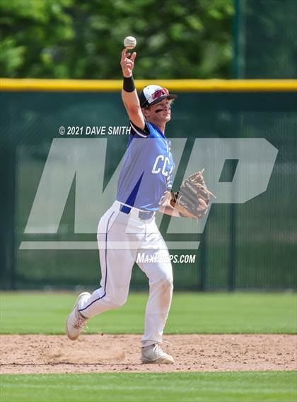Thumbnail 1 in Clear Creek-Amana vs. Liberty @ Solon High School photogallery.