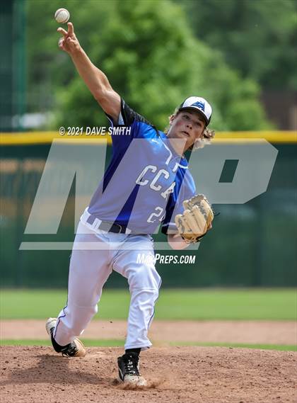 Thumbnail 3 in Clear Creek-Amana vs. Liberty @ Solon High School photogallery.