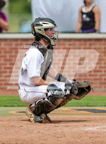 Thumbnail 3 in Clear Creek-Amana vs. Liberty @ Solon High School photogallery.