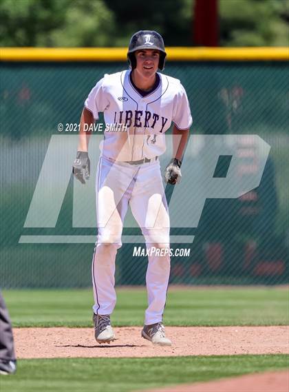 Thumbnail 3 in Clear Creek-Amana vs. Liberty @ Solon High School photogallery.