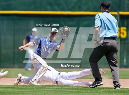 Thumbnail 3 in Clear Creek-Amana vs. Liberty @ Solon High School photogallery.