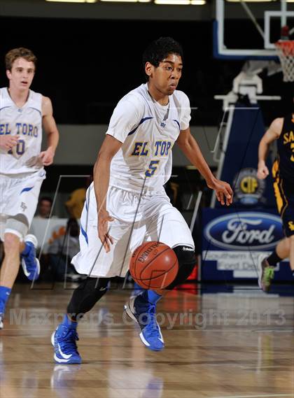 Thumbnail 2 in El Toro vs. Santa Monica (CIF SS D1A Final) photogallery.