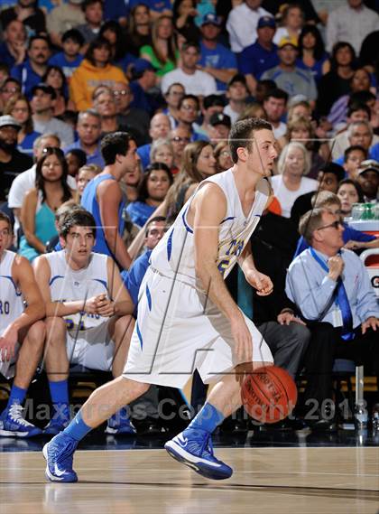 Thumbnail 3 in El Toro vs. Santa Monica (CIF SS D1A Final) photogallery.