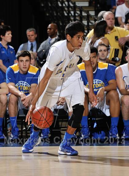 Thumbnail 1 in El Toro vs. Santa Monica (CIF SS D1A Final) photogallery.