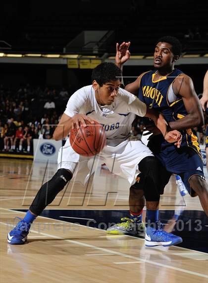 Thumbnail 2 in El Toro vs. Santa Monica (CIF SS D1A Final) photogallery.