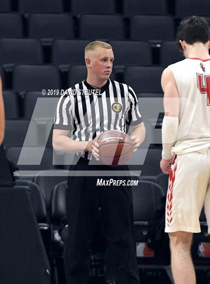 Thumbnail 1 in La Jolla Country Day vs. University (CIF State D3 Final) photogallery.