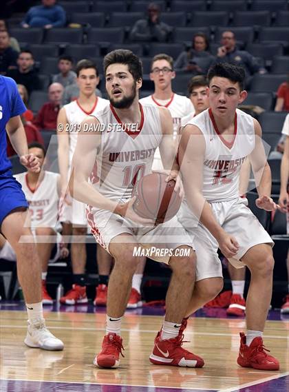 Thumbnail 2 in La Jolla Country Day vs. University (CIF State D3 Final) photogallery.