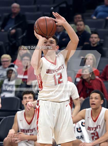 Thumbnail 3 in La Jolla Country Day vs. University (CIF State D3 Final) photogallery.