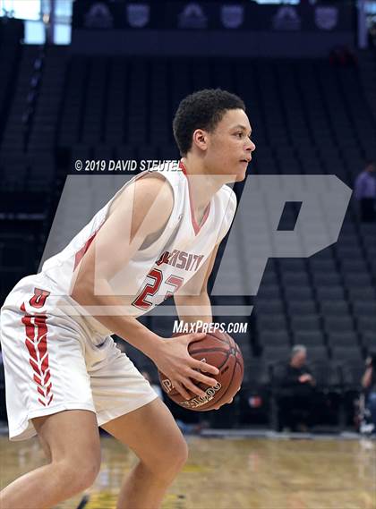 Thumbnail 3 in La Jolla Country Day vs. University (CIF State D3 Final) photogallery.