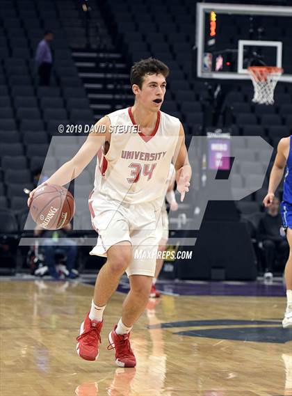 Thumbnail 3 in La Jolla Country Day vs. University (CIF State D3 Final) photogallery.