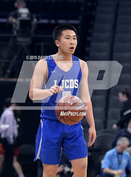 Thumbnail 3 in La Jolla Country Day vs. University (CIF State D3 Final) photogallery.
