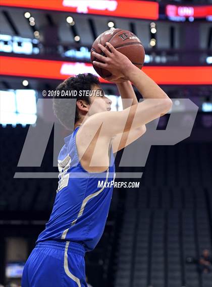 Thumbnail 2 in La Jolla Country Day vs. University (CIF State D3 Final) photogallery.