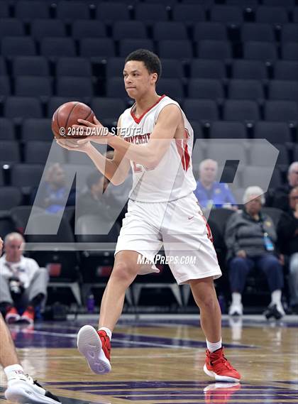 Thumbnail 1 in La Jolla Country Day vs. University (CIF State D3 Final) photogallery.