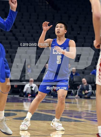 Thumbnail 3 in La Jolla Country Day vs. University (CIF State D3 Final) photogallery.