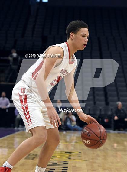 Thumbnail 3 in La Jolla Country Day vs. University (CIF State D3 Final) photogallery.