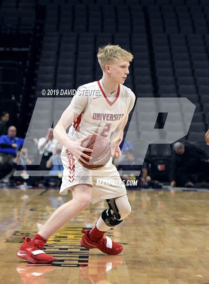 Thumbnail 2 in La Jolla Country Day vs. University (CIF State D3 Final) photogallery.