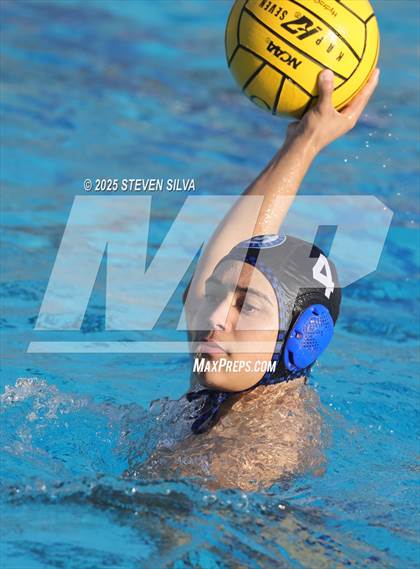 Thumbnail 1 in Coronado vs. Eastlake (CIF SDS Division 1 Quarterfinal) photogallery.